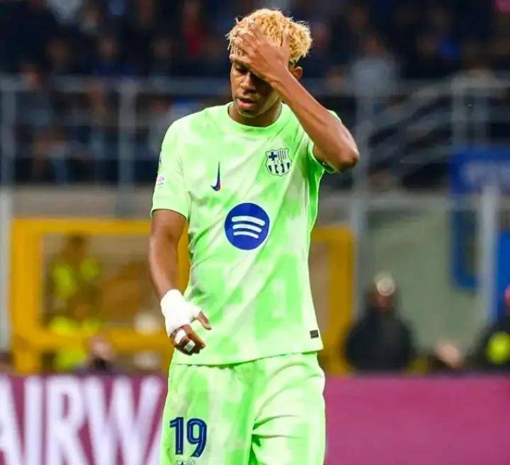 裁判再度引争议，国米巴塞半决赛“点球风波”，这一判该否作出？