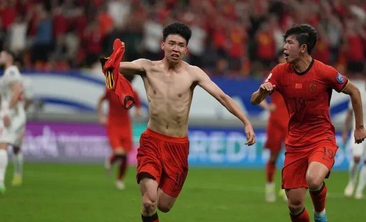 国足迎利好！国家副主席足协主席联手西甲，深化体育合作剑指2030